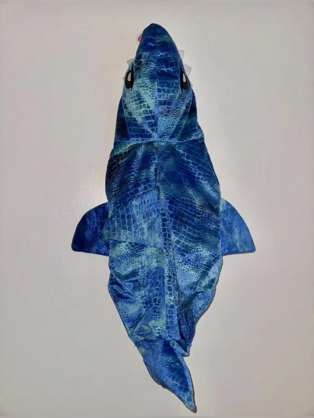 Petco Bootique Shark Hooded Pet Halloween Costume XL (Fits Medium Sized Dog)